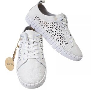 Yokono Women's White Perforated Sneakers